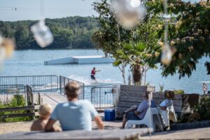 stratmann-web-01153_Effelder Waldsee_Amici Beach_Galerie VK